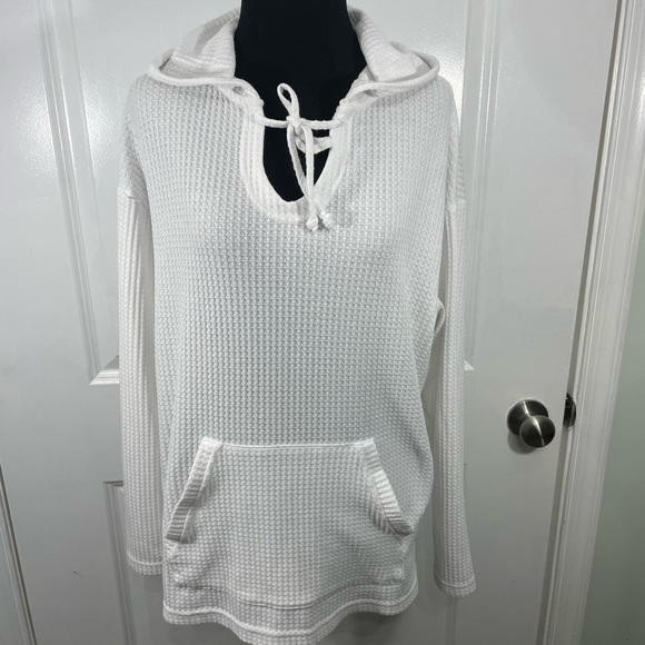 Cathy Daniels Tops - Cathy Daniels Ivory Knit Hoodie with hood Size Large CB-20